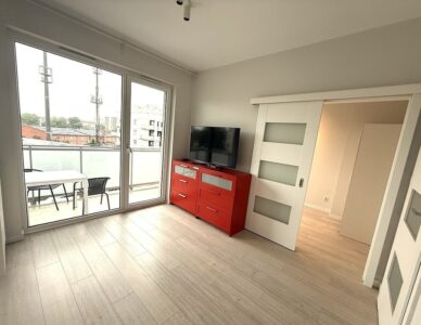 Kawalerka 27m2- 2 pok Balkon Dobra Lokalizacja