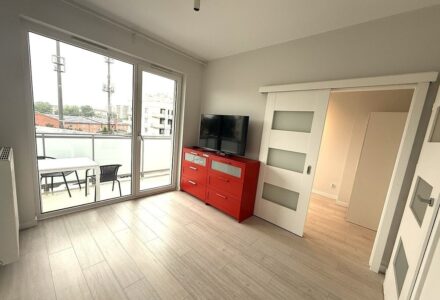 Kawalerka 27m2- 2 pok Balkon Dobra Lokalizacja