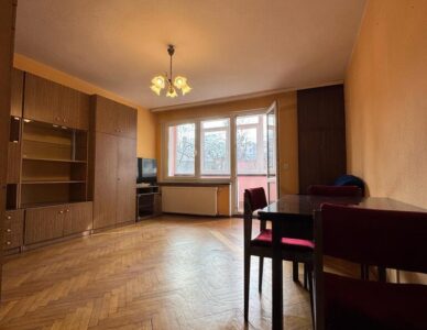 Okazja 3 pokoje- ul. E.Orzeszkowej Balkon Piwnica.